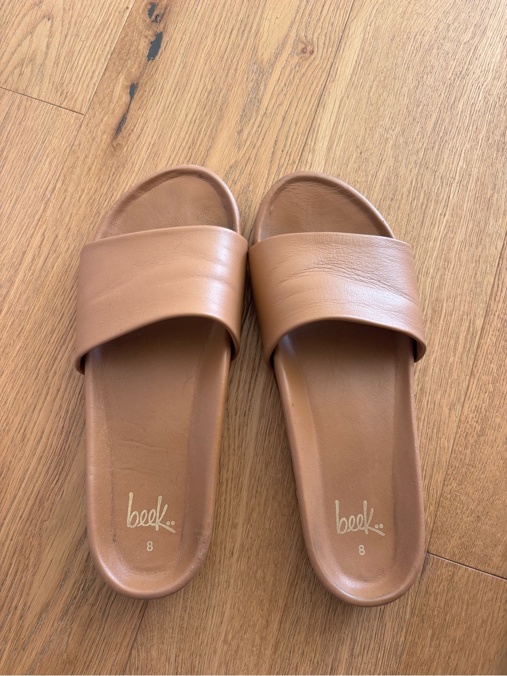 beek Women’s Tan Flat Slide Sandals for Women